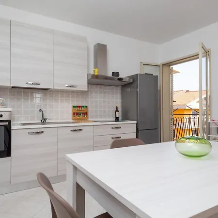 Apartament Costa Holiday *